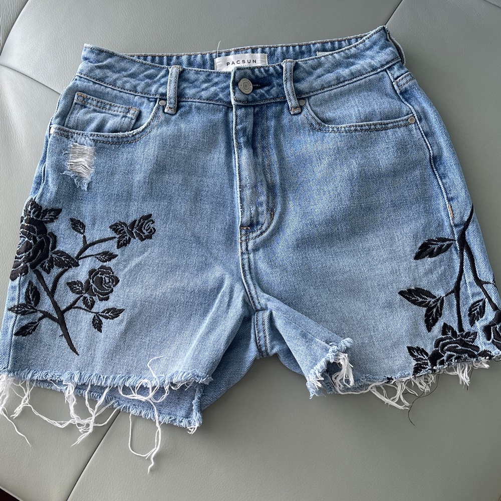 PacSun Cut Off Shorts